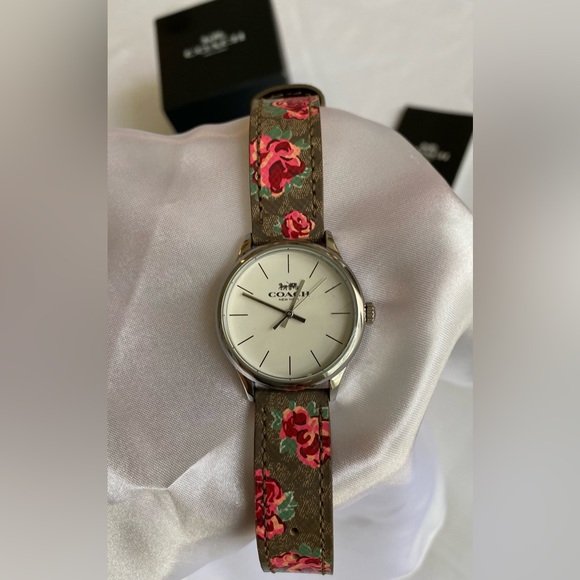 NWT WOMEN COACH FLORAL LEATHER WATCH - Picture 10 of 11